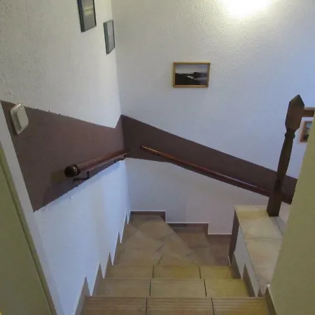 Ferienhaus Mit 2 Fewo In Mecklenburg * Wesenberg
