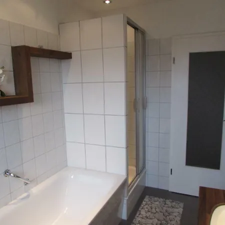 Apartment Ferienhaus Mit 2 Fewo In Mecklenburg